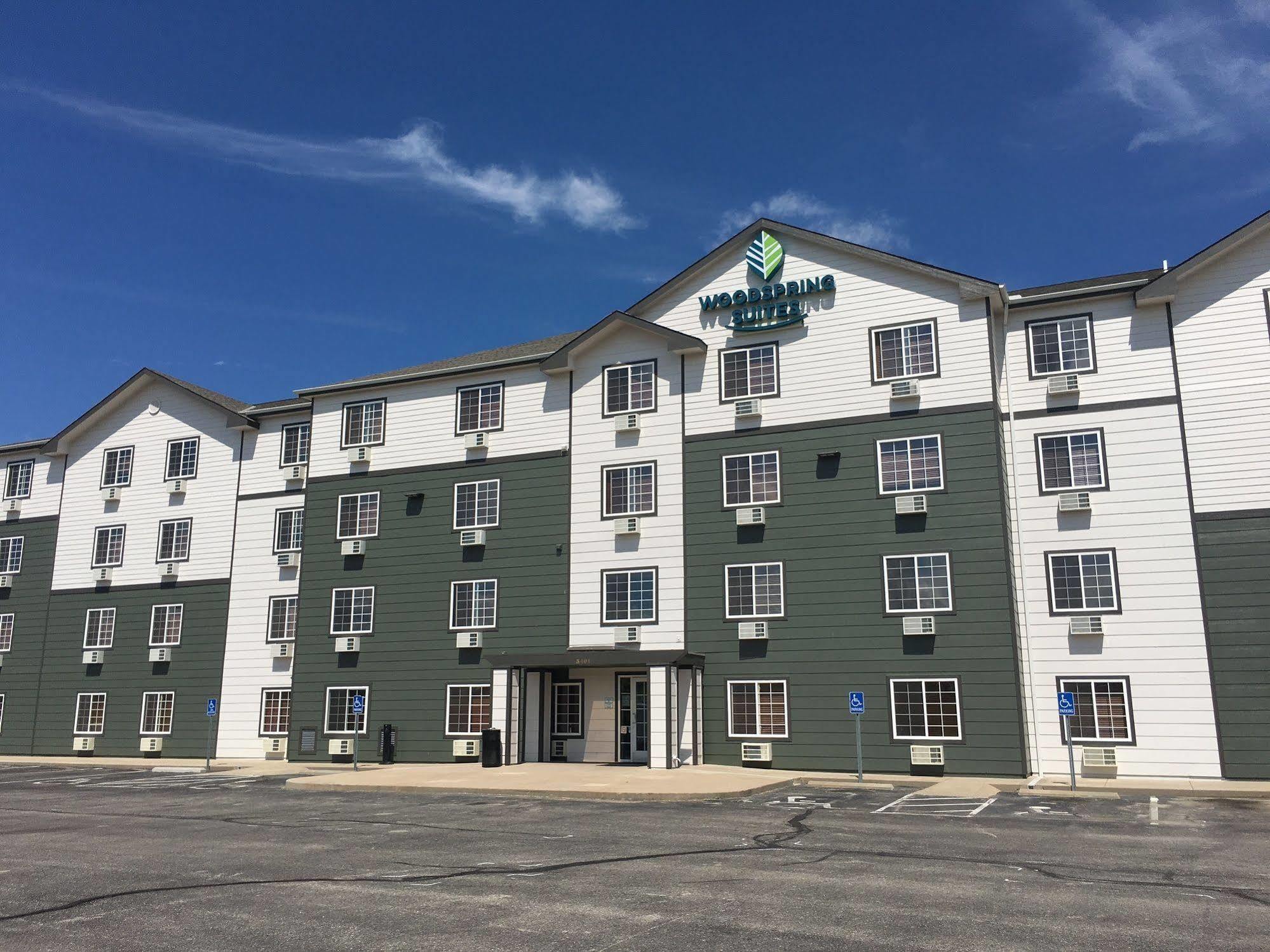 Extended Stay America Select Suites - Wichita - North Екстериор снимка